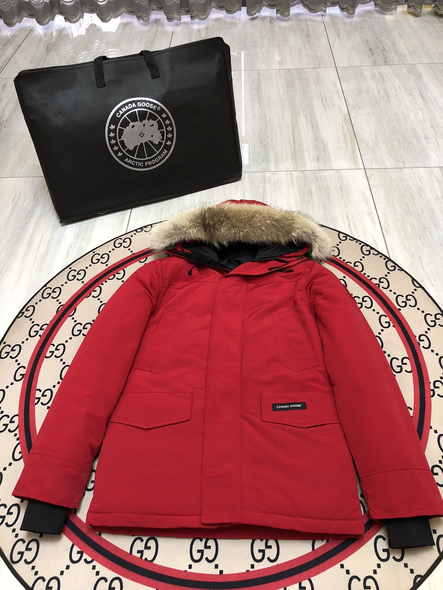 80_Canada Goose Down Jacket