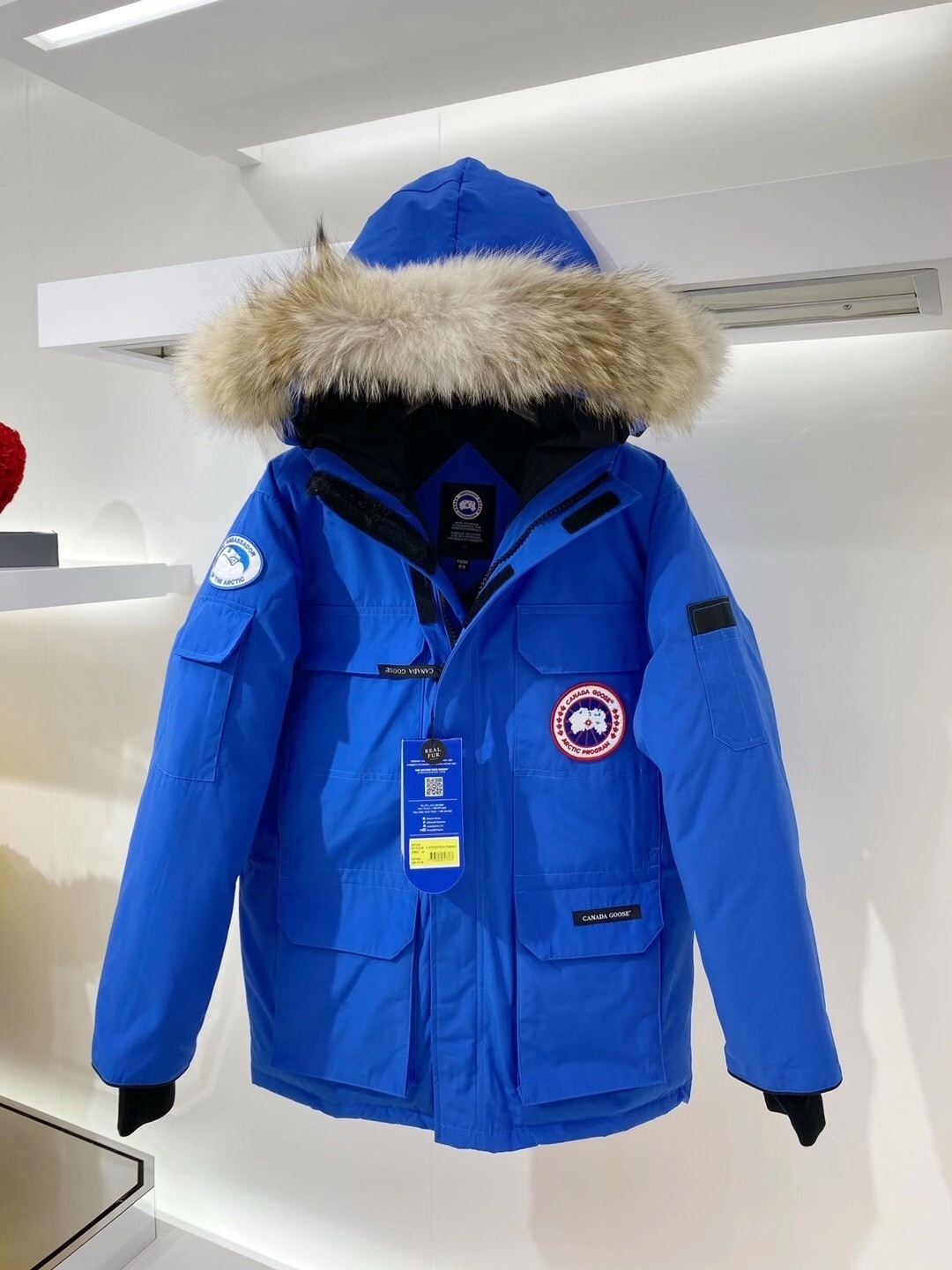 90_Canada Goose Down Jacket