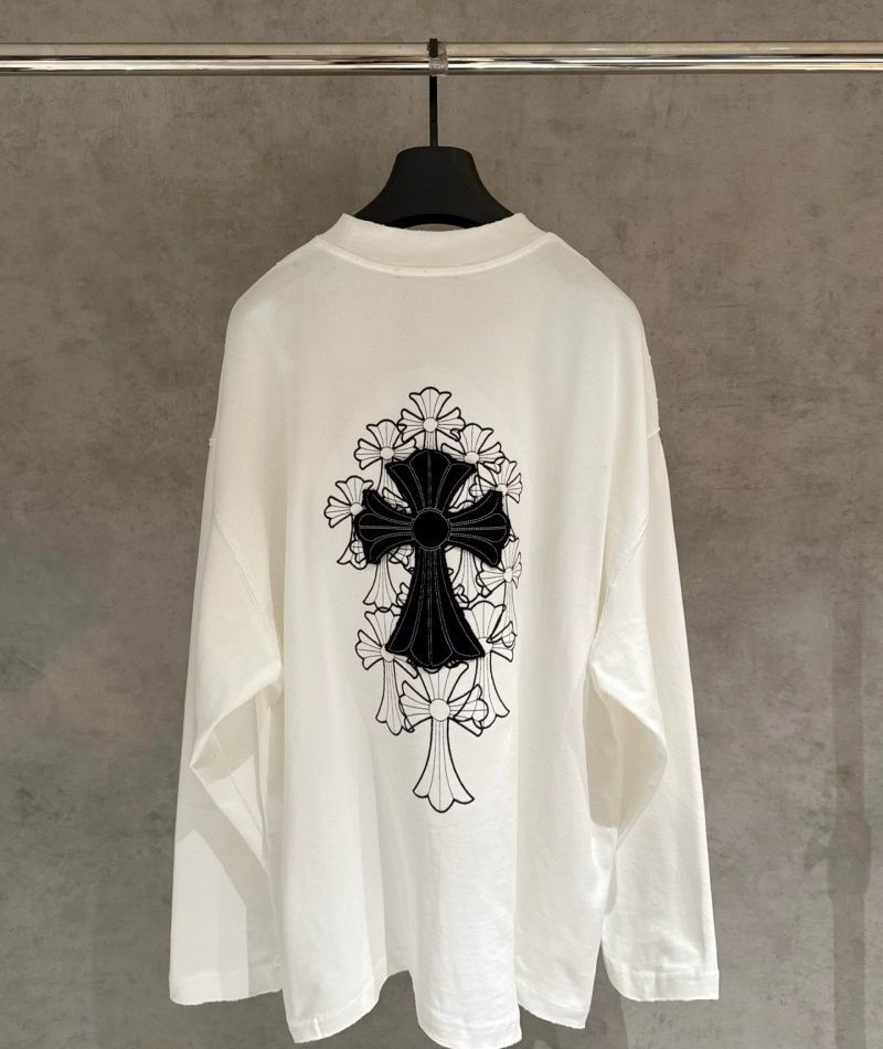 37_Chrome Heart Crewneck