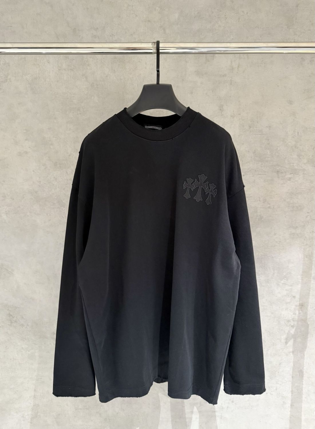 2_Chrome Heart Crewneck