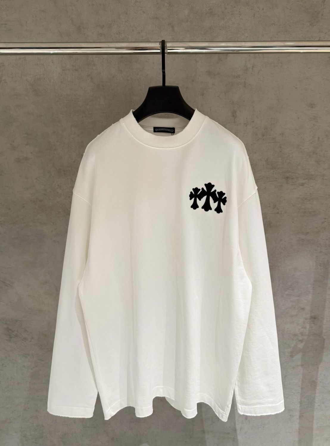 4_Chrome Heart Crewneck